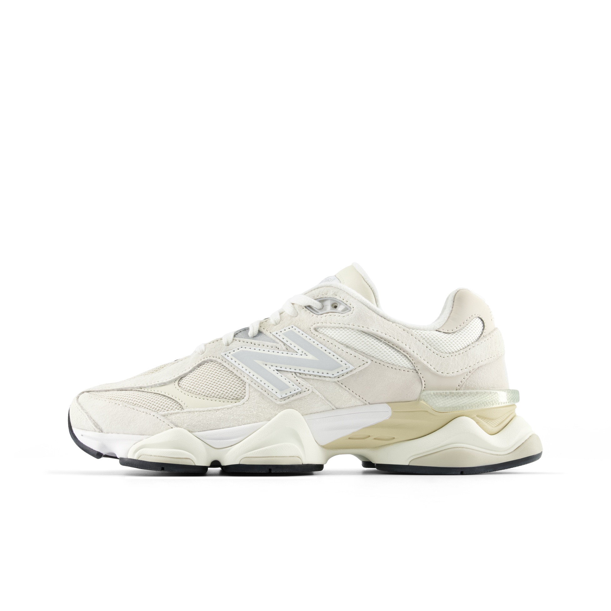 รองเท้าวิ่ง New Balance NB 906 - New Balance Shoes 9060 บทวิจารณ์และราคา